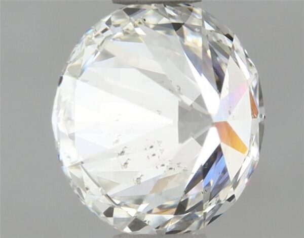 0.7 Carat, Natural White, Round Diamond ~ H Colour, VS2 Clarity