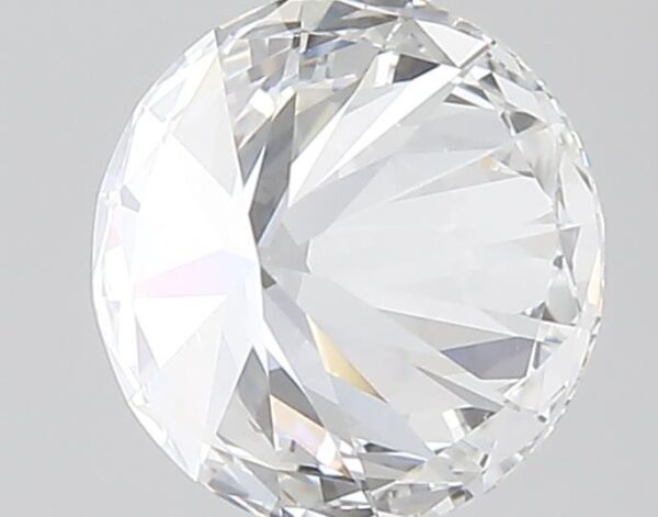 0.7 Carat, Natural White, Round Diamond ~ E Colour, VVS1 Clarity