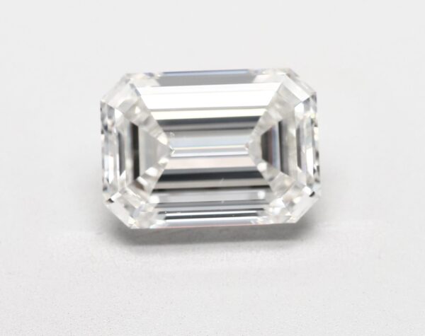 4.5 Carat, Natural White, Emerald Diamond ~ J Colour, VS2 Clarity