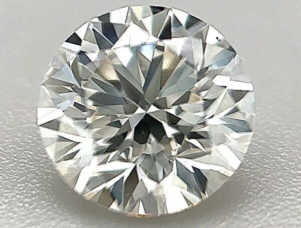 1.04 Carat, Natural White, Round Diamond ~ H Colour, VS1 Clarity