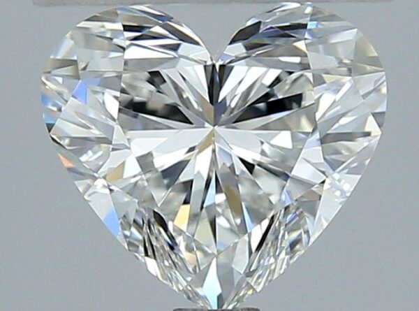 2 Carat, Natural White, Heart Diamond ~ G Colour, VS1 Clarity