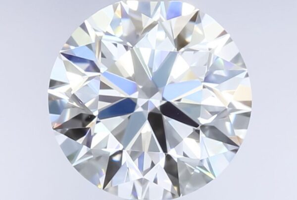 1 Carat, Natural White, Round Diamond ~ I Colour, VVS1 Clarity