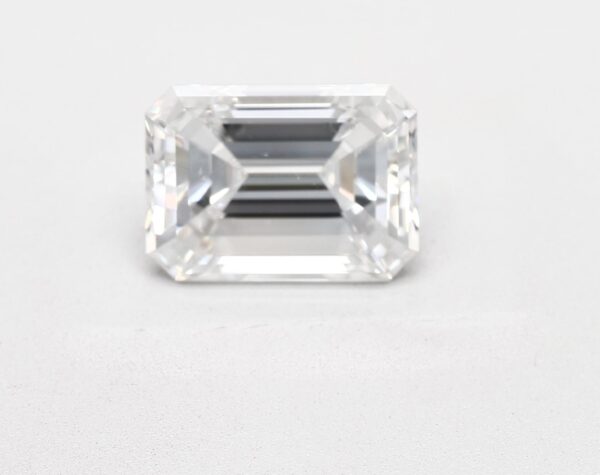 3 Carat, Natural White, Emerald Diamond ~ G Colour, VS2 Clarity