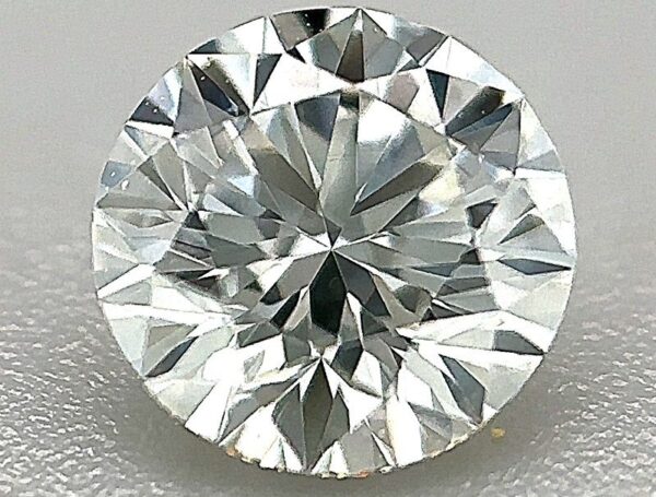 0.6 Carat, Natural White, Round Diamond ~ H Colour, VS1 Clarity