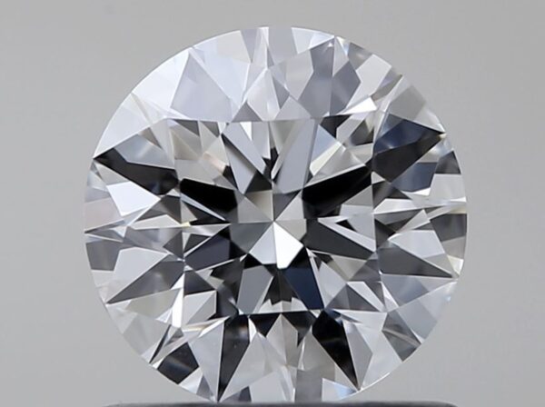 0.7 Carat, Natural White, Round Diamond ~ D Colour, VVS2 Clarity